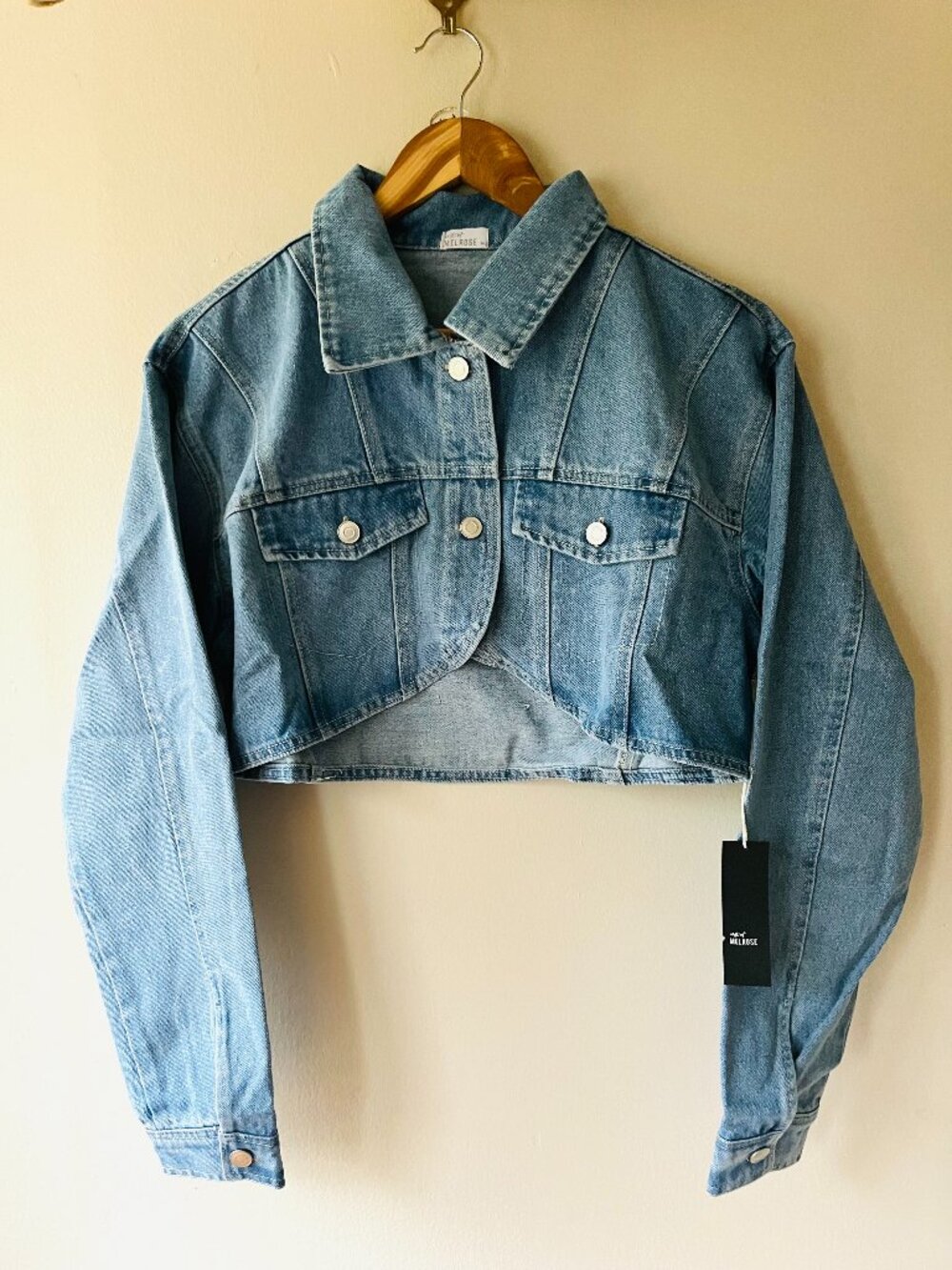 Tilly's Sz M Cropped Denim Jacket Button Up Dropped Sleeves Unlined